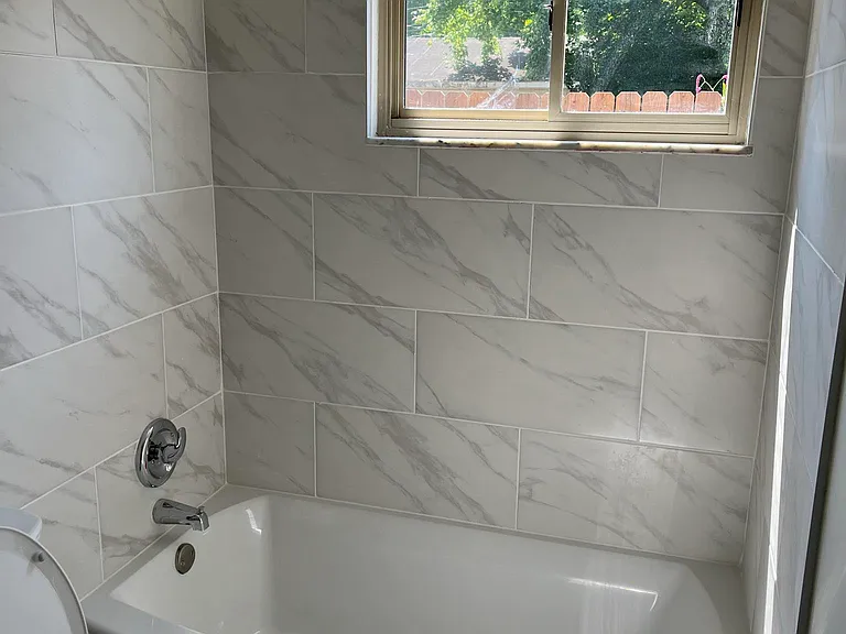 316 E William St #4 — Photo 9