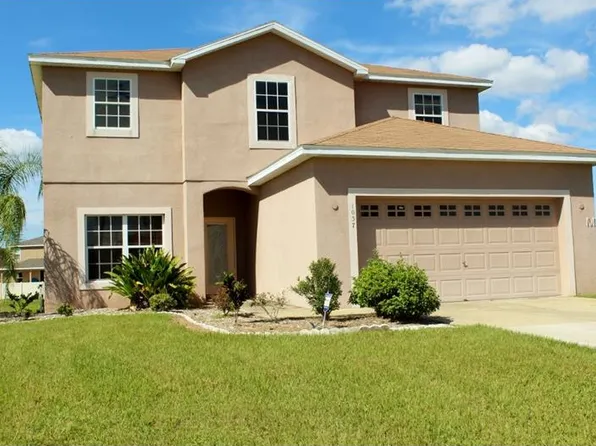 1037 Brenton Manor Dr, Winter Haven, FL 33881