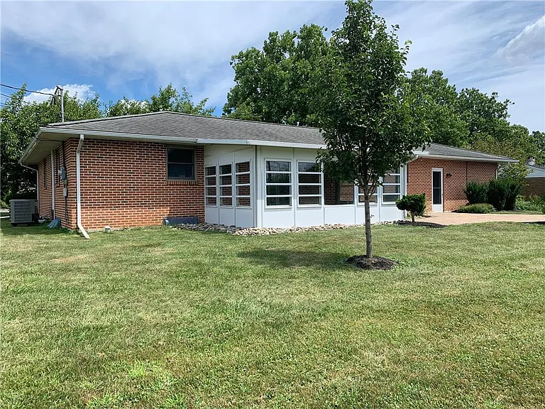 4728 Terrace Rd — Photo 4