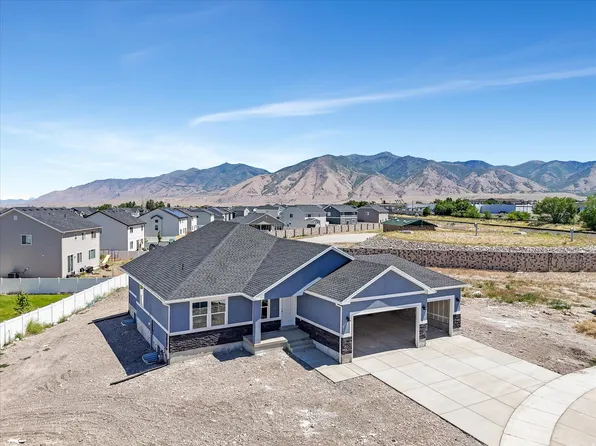 1441 N Harper Way #219, Tooele, UT 84074