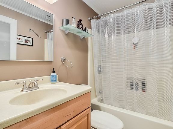 3rd image of 30 Hill Top St APT 7