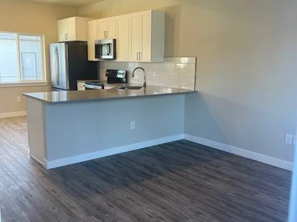 820 Grant St #G, Wray, CO 80758