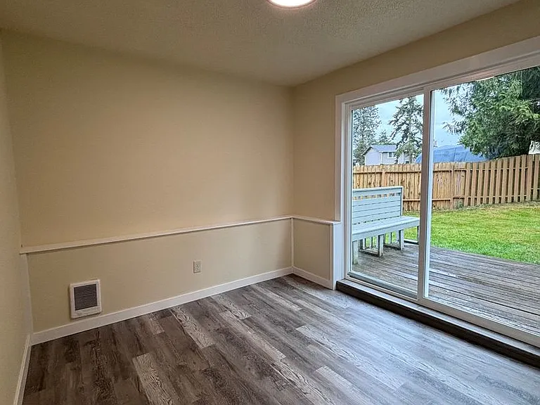 3510 55th Ave NE — Photo 26