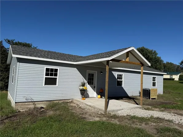 401 Walnut St, Pattonsburg, MO 64670