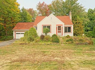 3011 Spawn Rd, Schenectady, NY 12303