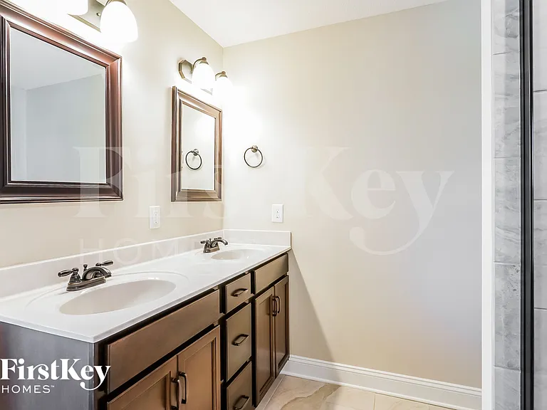 309 Liberty Bell Ln — Photo 9