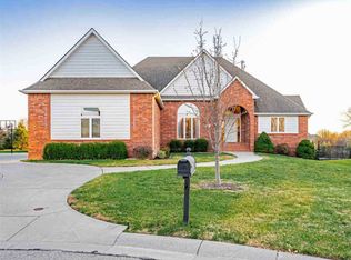 322 N Gateway Ct, Wichita, KS 67230