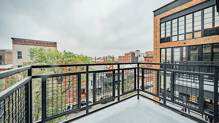 Rented by Nooklyn NYC LLC | media 9