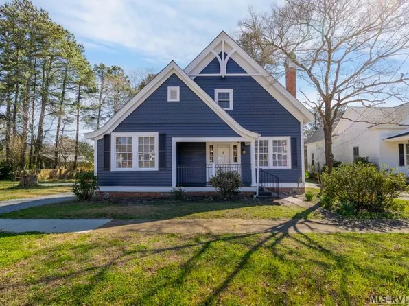 107 College St, Littleton, NC 27850