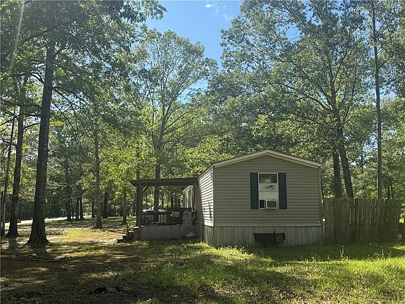 3rd image of 25 Woodson Landing Rd