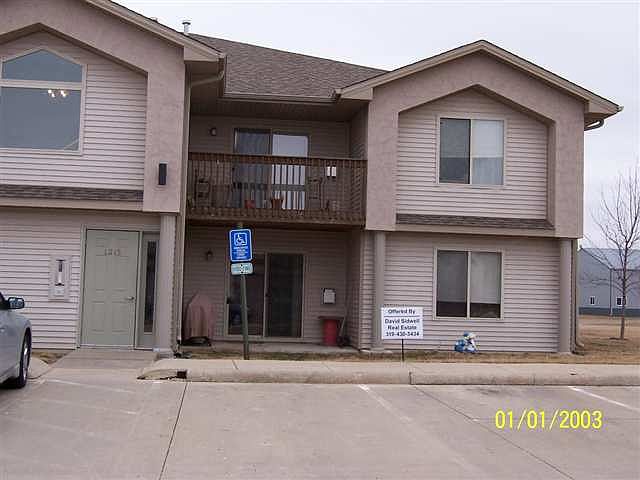 2nd image of 1315 Jones Blvd #3