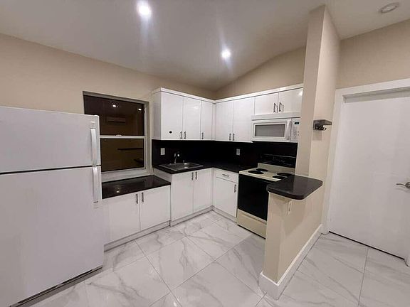 4th image of 3373 SW 7th St