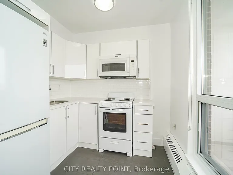 666 Spadina Ave #2512 — Photo 5