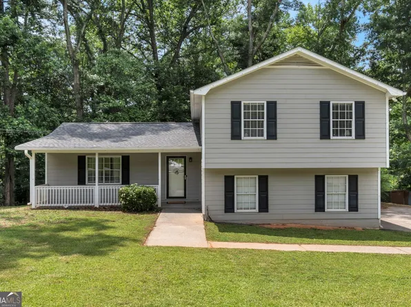 111 Omega Dr, Lawrenceville, GA 30044