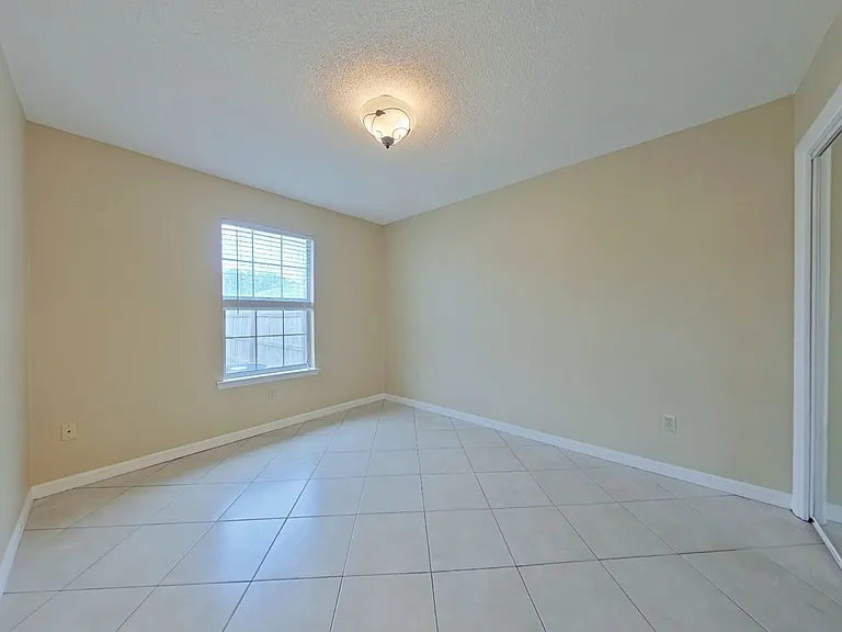 10-web-or-mls-7 Bedroom 2-12_05122026