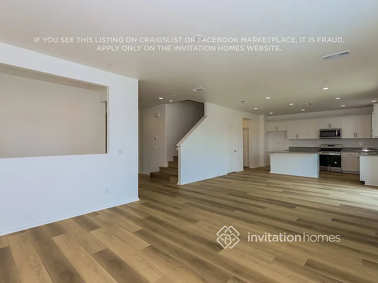 25032 Breccia Way — Photo 8