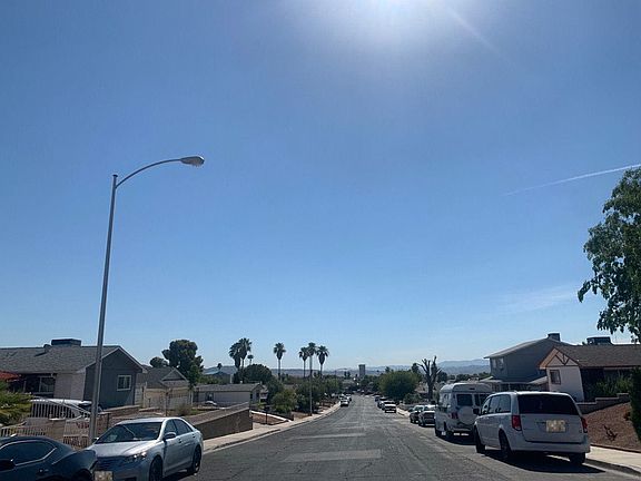 5th image of 4280 Powell Ave