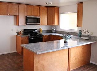 8614 Rosecrans Ave, Paramount, CA 90723
