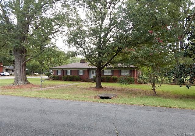 2nd image of 1301 Virginia Ave