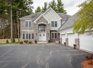 10 Crestwood Ln, Nashua, NH 03062
