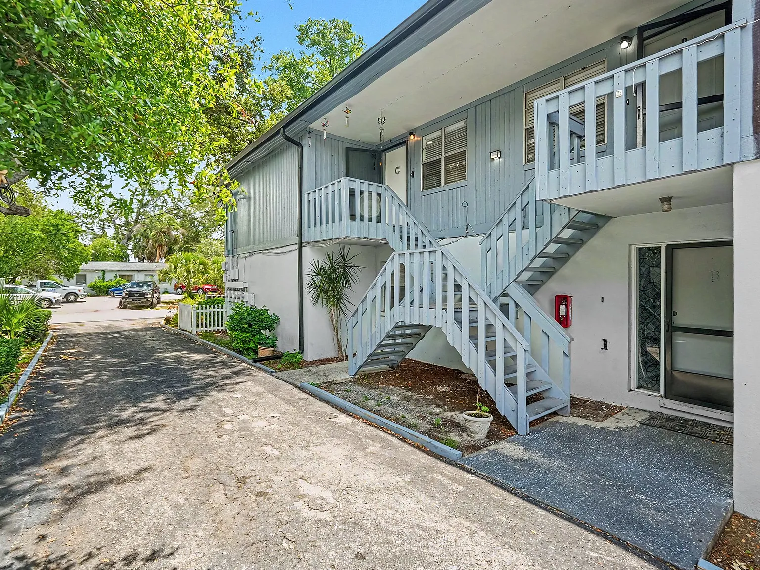 2 Bedroom Apartment in The Heart of Tampa — Photo 3