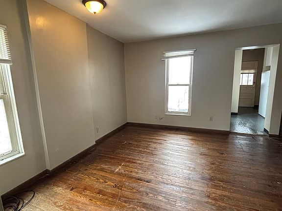 4th image of 341 Franklin St #6