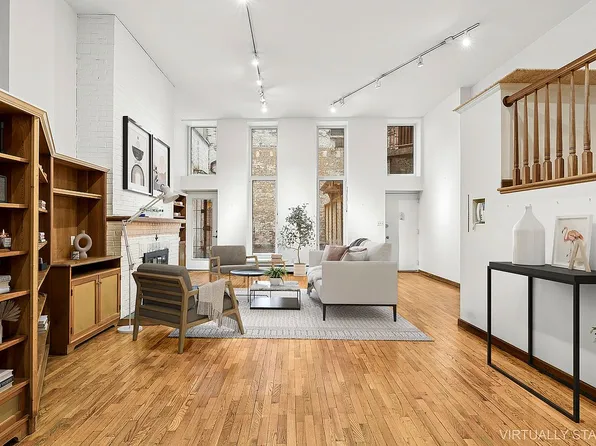 622 Greenwich St APT 1D, New York, NY 10014