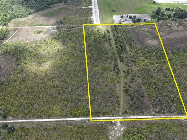 21061 Granville Rd, North Fort Myers, FL 33917