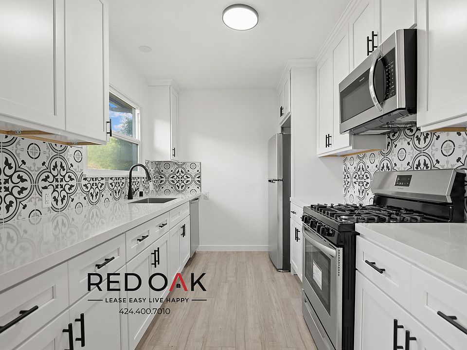 1st image of 2255 Merton Ave APT 6