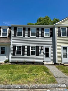 2 Lakeside Drive #M, Ledyard, CT, 06339