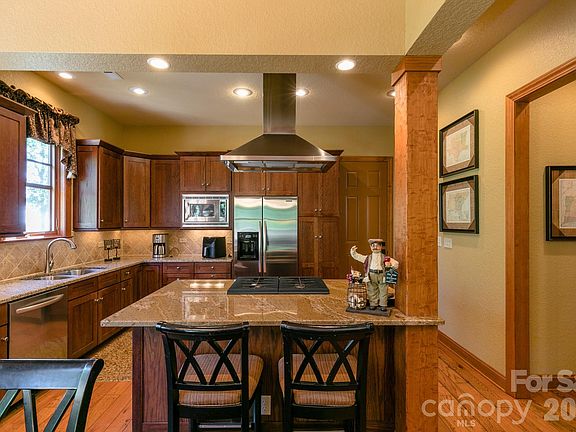 4th image of 307 Spring Rock Rd