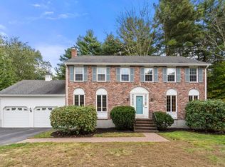 14 Oriole Rd, Medfield, MA 02052