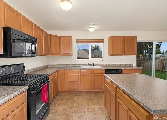 5th image of 17913 17th Avenue Ct E