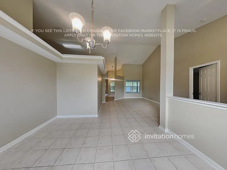 523 Charles Pinckney St — Photo 4