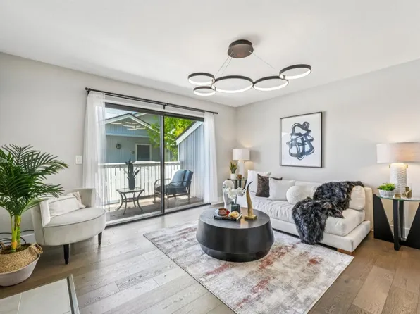 100 Schooner Ct, Richmond, CA 94804