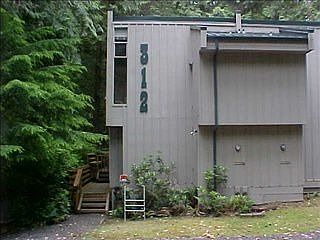 1st image of 312 E Pointes Dr E