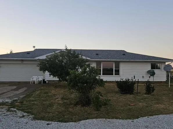 11283 E State Highway 9, Ellisville, IL 61431