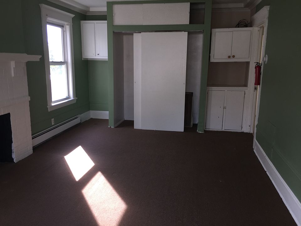 1st image of 54 S Highland Ave