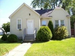 596 Raskob St, Pontiac, MI 48340