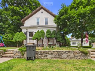 34 Newman Ave FLOOR 2, Johnston, RI 02919