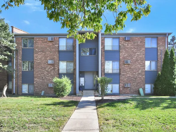 264 Canterbury Ln APT 2, Bolingbrook, IL 60440