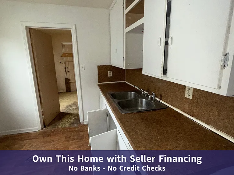 246 E York Ave — Photo 5