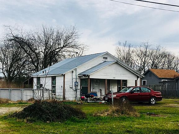 2nd image of 1404 Church St