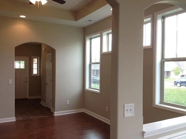 3305 Sweet Clover Ln — Photo 13