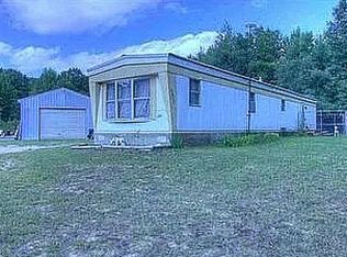 8893 E Sanders Rd, Vestaburg, MI