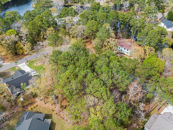 5th image of 745 Lakeside Drive SE