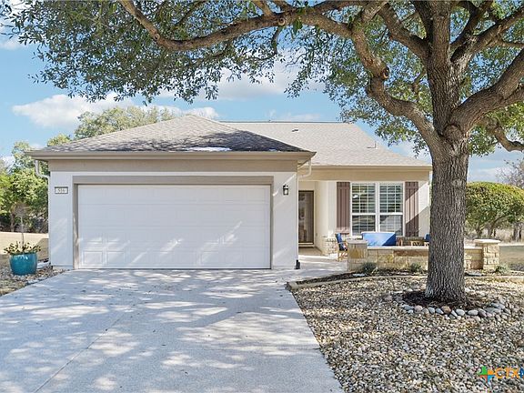 3rd image of 516 Sundance Ln