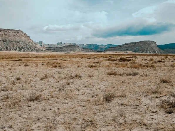 1 Coal Canyon Rd, Green River, UT 84525