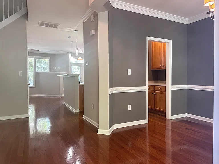 407 Heritage Village Ln — Photo 10