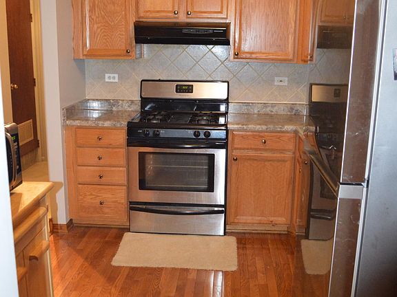 5th image of 420 74th St APT 206